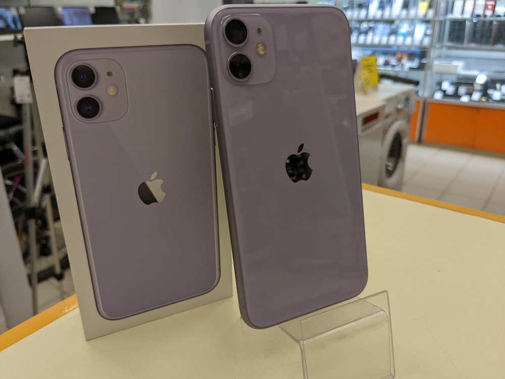 Смартфон Apple iPhone 11 64Gb