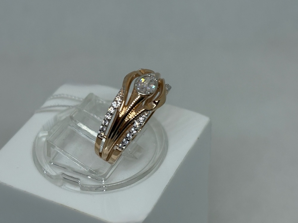 КОЛЬЦО С КАМНЯМИ (Au 585)