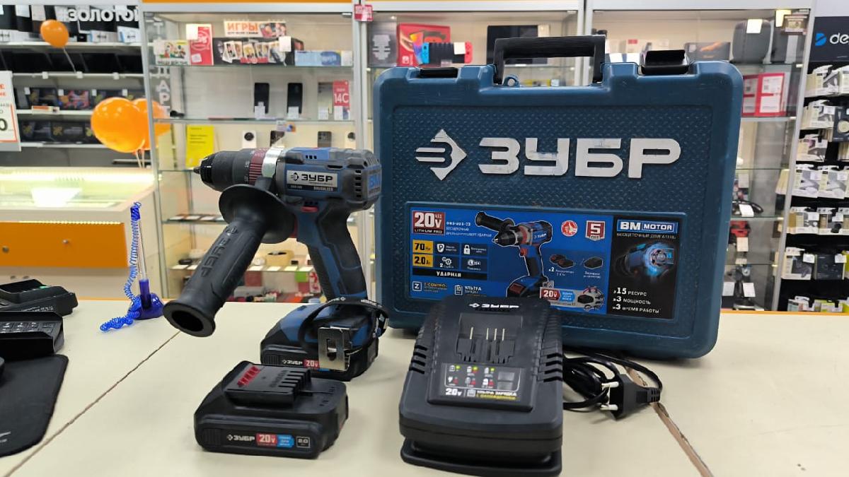 Шуруповерт Зубр DBS-201