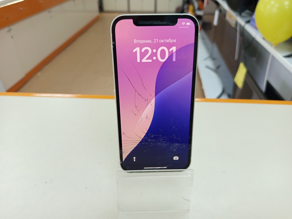 Смартфон Apple iPhone 12 128Gb