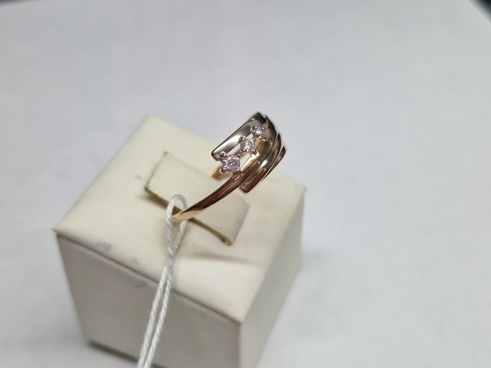 КОЛКМИ585 КОЛЬЦО С КАМНЯМИ (Au 585)