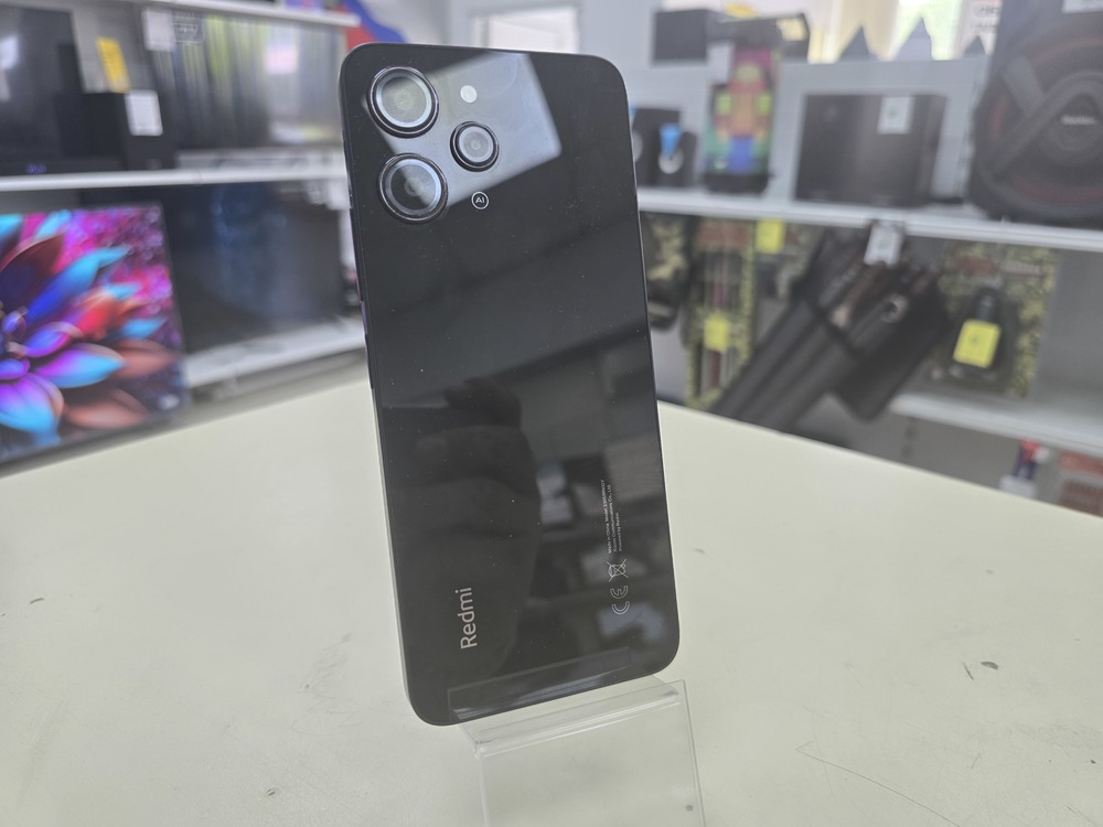 Смартфон Xiaomi Redmi 12 4/128