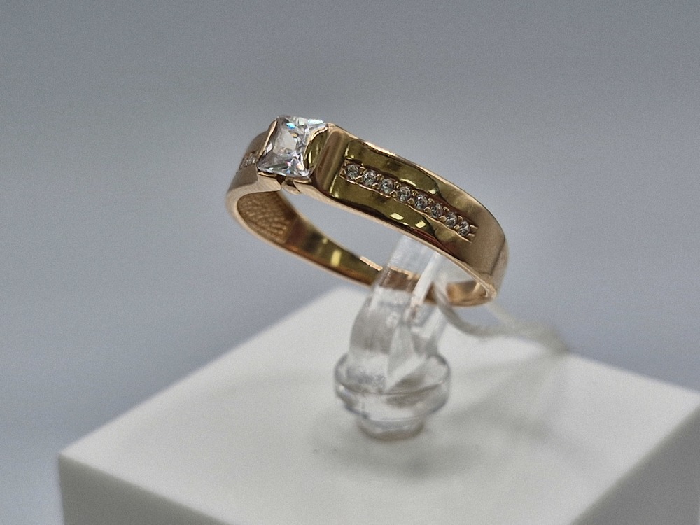 КОЛКМИ585 КОЛЬЦО С КАМНЯМИ (Au 585)