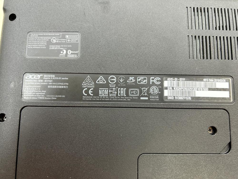 Ноутбук Acer; Core i3-7020U, Intel HD Graphics 620, 12 Гб, 120 Гб, Нет