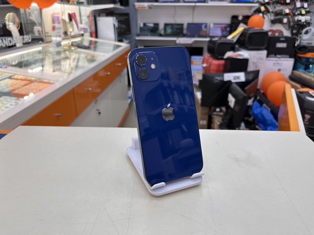 Смартфон Apple iPhone 12 64Gb