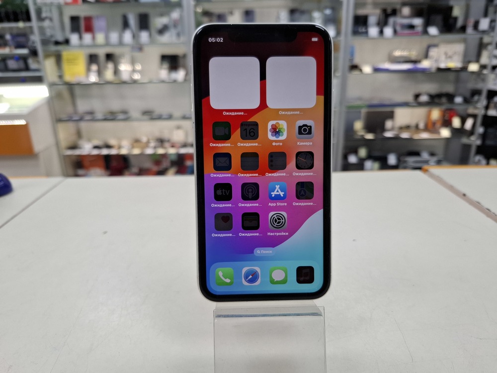 Смартфон Apple iPhone 11 64Gb