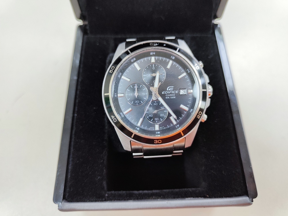 Часы наручные Casio EFR-526L-1A
