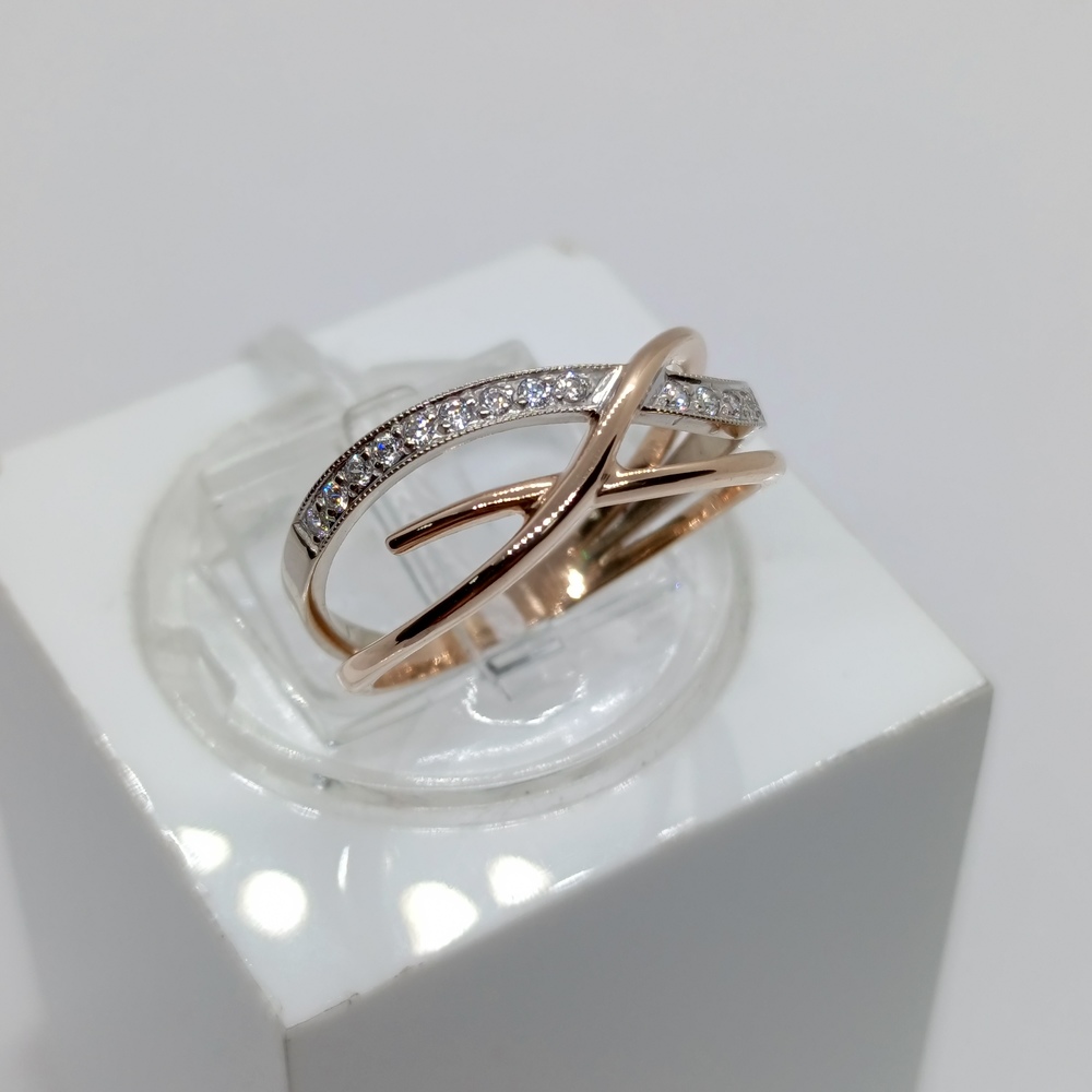 КОЛКМИ585 КОЛЬЦО С КАМНЯМИ (Au 585)