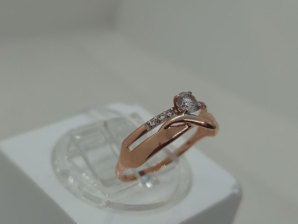 КОЛКМИ585 КОЛЬЦО С КАМНЯМИ (Au 585)