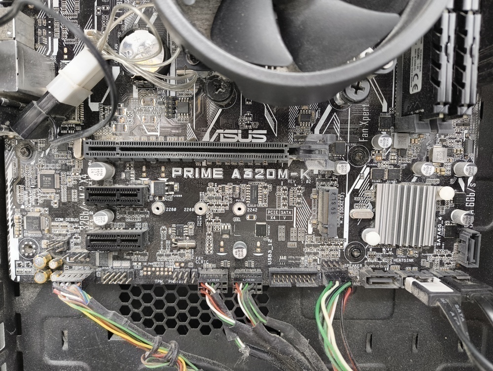 Системный блок ZALMAN; Ryzen 3 3200G, GeForce GTX 1050 Ti, 16 Гб, 480 Гб, 1 Tb