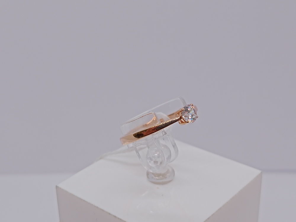 КОЛКМ585 КОЛЬЦО С КАМНЕМ (Au 585)