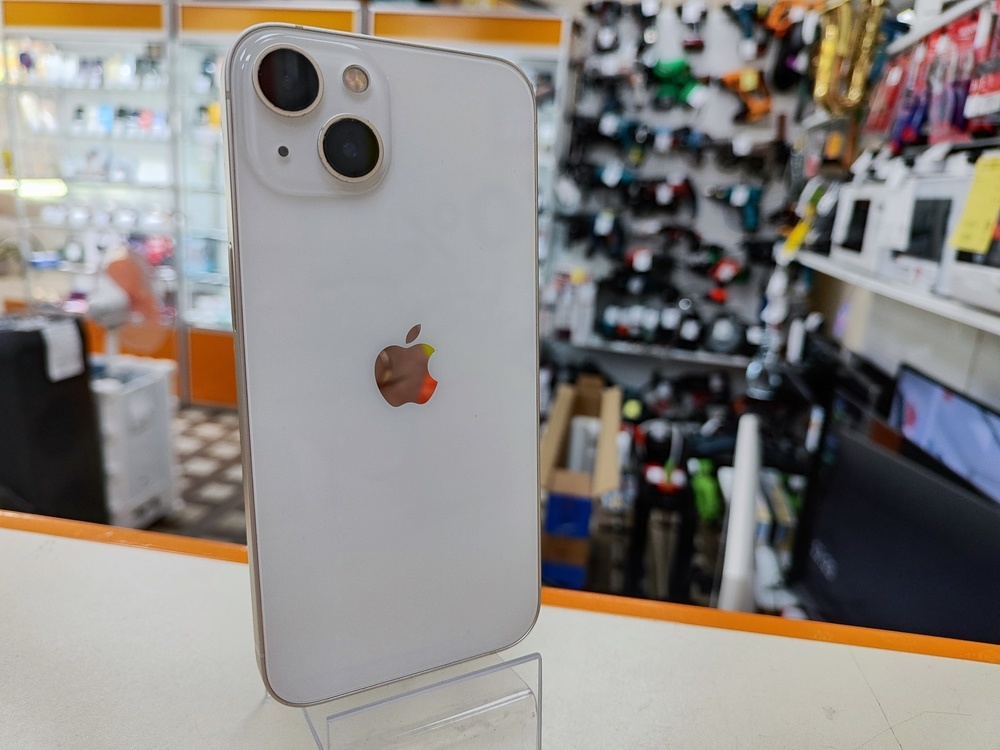 Смартфон Apple iPhone 13 128Gb