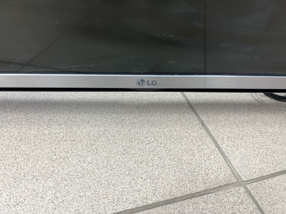 LED Телевизор LG 43LH541V