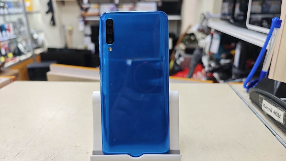 Смартфон Samsung Galaxy A50 4/64