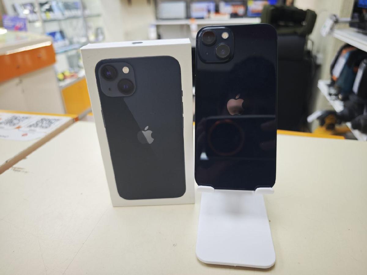 Смартфон Apple iPhone 13 128Gb