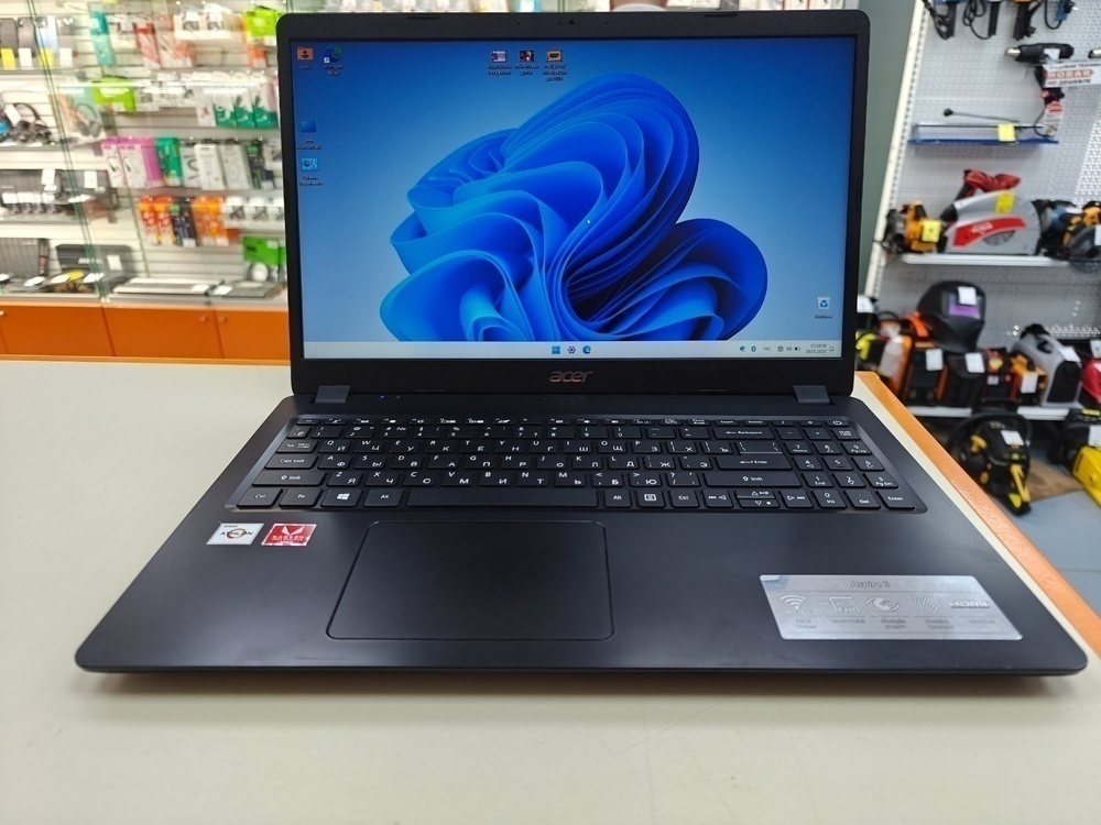 Ноутбук Acer; Athlon 300U, Radeon Vega 3, 6 Гб, 500 Гб, Нет