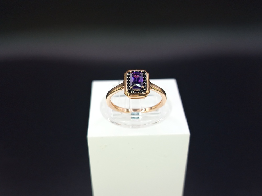 КОЛЬЦО С КАМНЯМИ (Au 585)