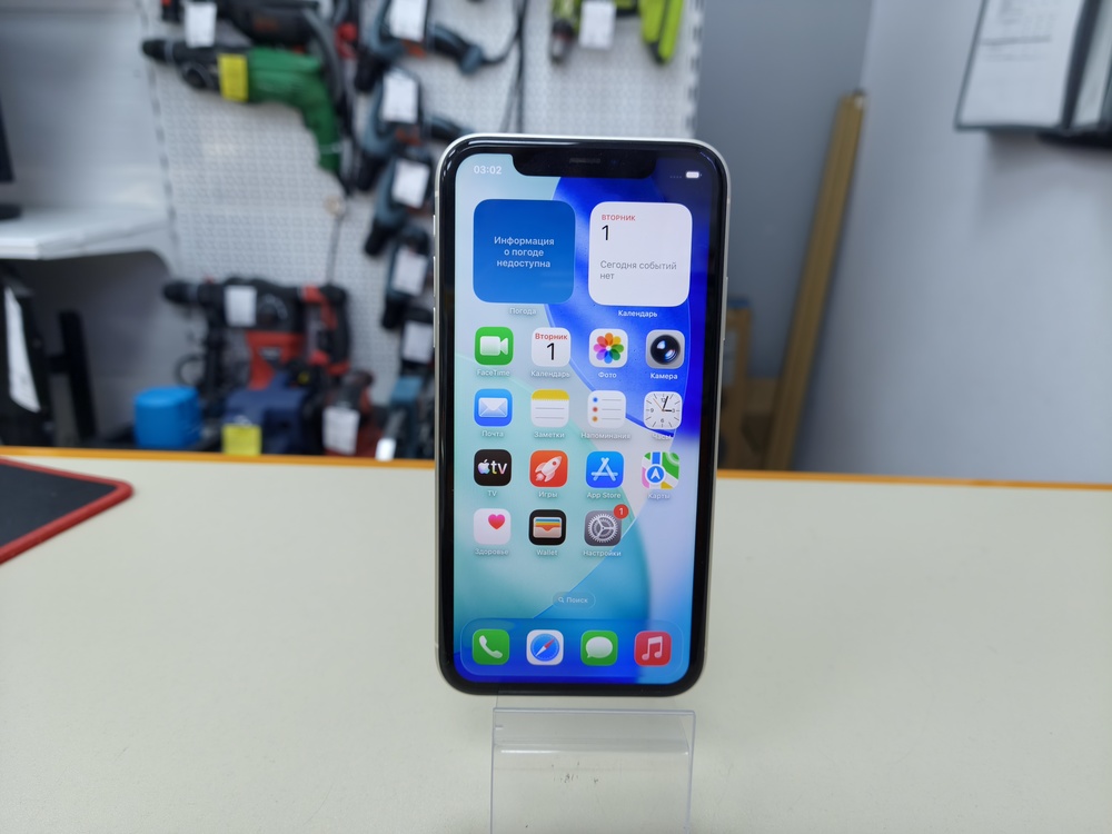 Смартфон Apple iPhone 11 64Gb