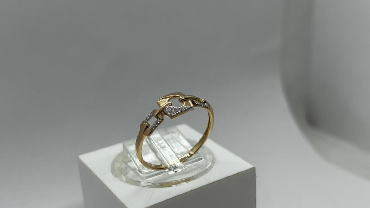 КОЛЬЦО С КАМНЯМИ (Au 585)