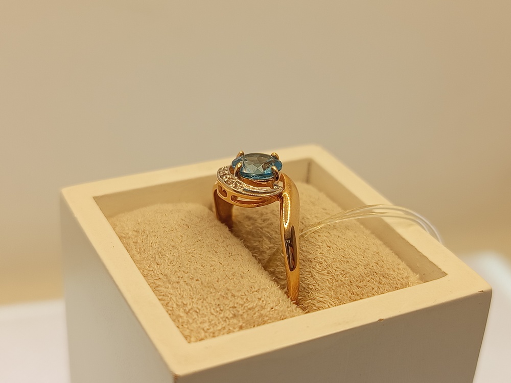 715047 КОЛЬЦО С КАМНЯМИ (Au 585) 715047 КОЛЬЦО С КАМНЯМИ (Au 585)