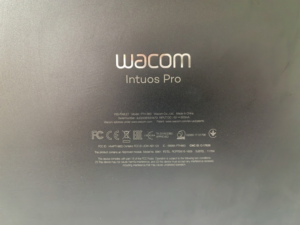 Графический планшет Wacom PRO PTH-860