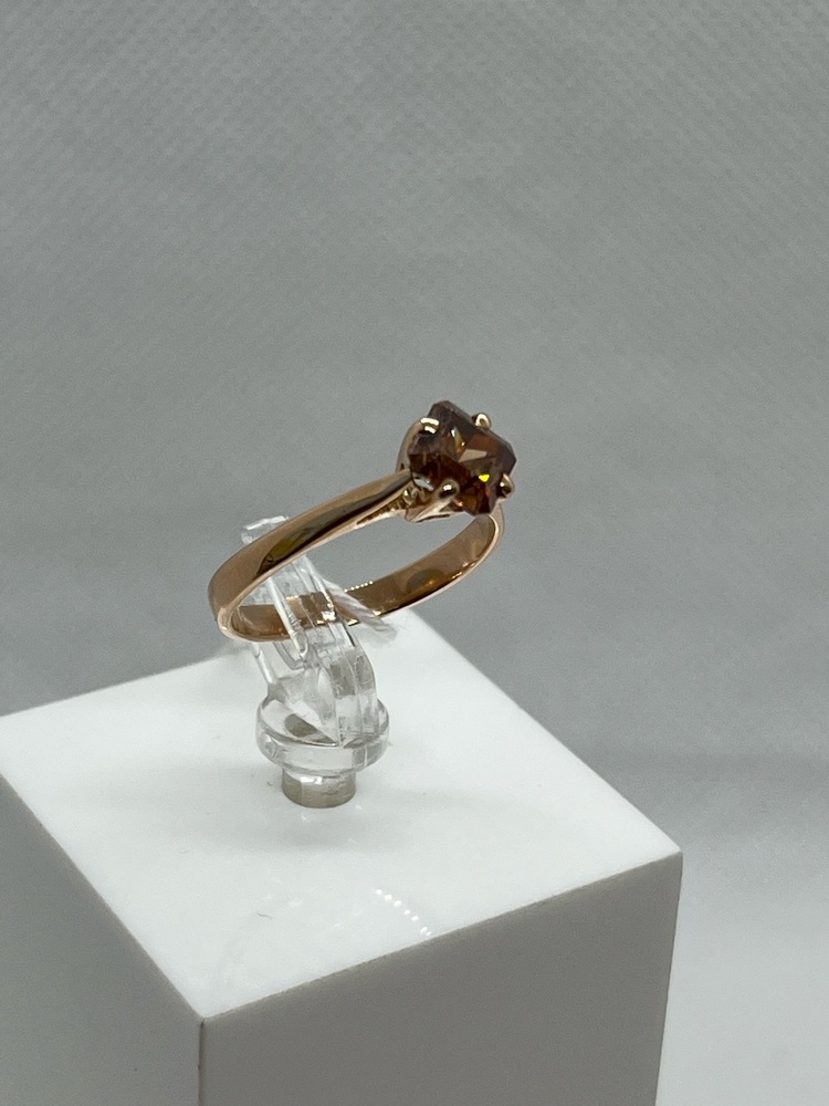 КОЛКМ585 КОЛЬЦО С КАМНЕМ (Au 585)