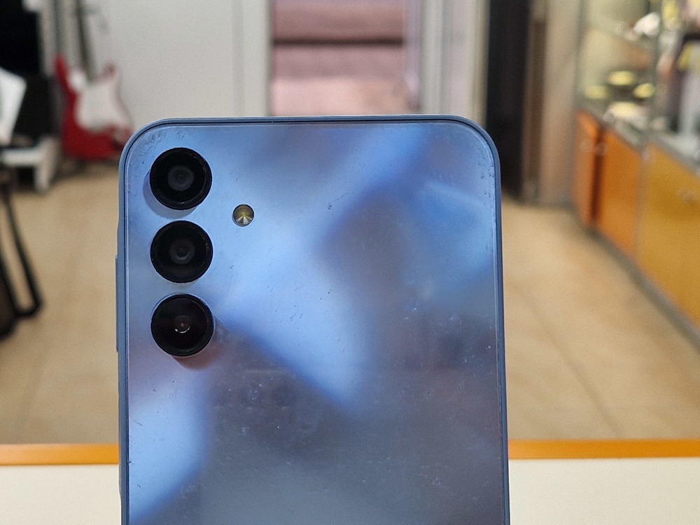 Смартфон Samsung Galaxy A15 4/128