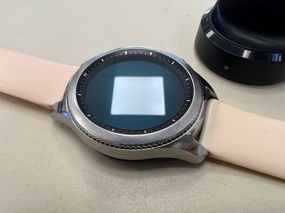 Смарт-часы Samsung Gear S3 classic
