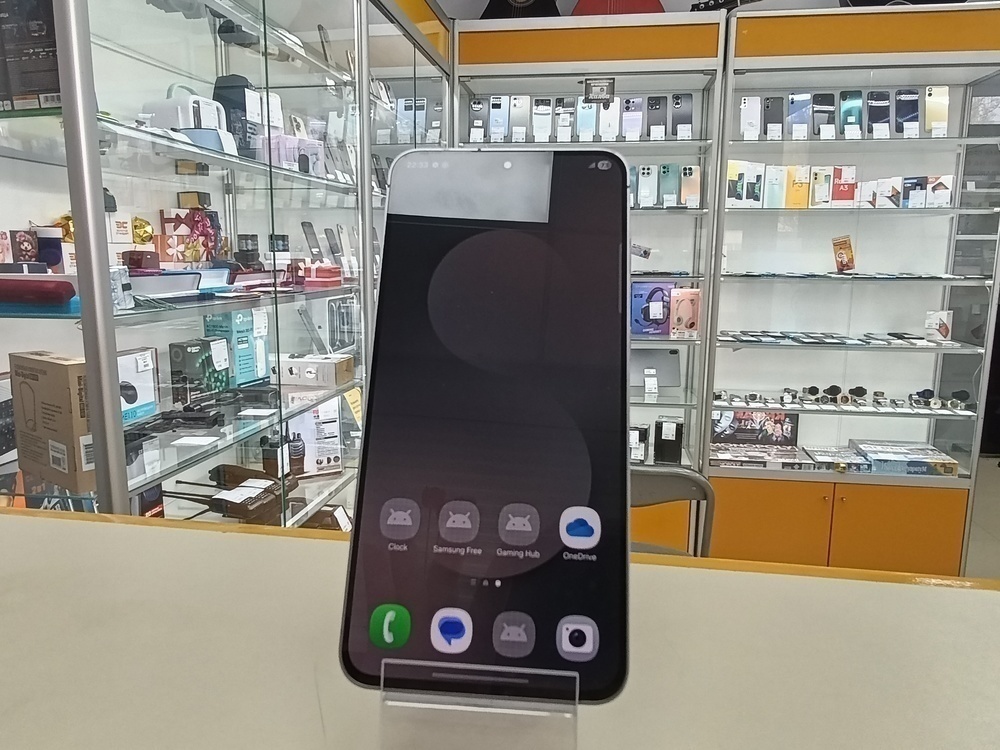 Смартфон Samsung Galaxy S25 FE 8/256