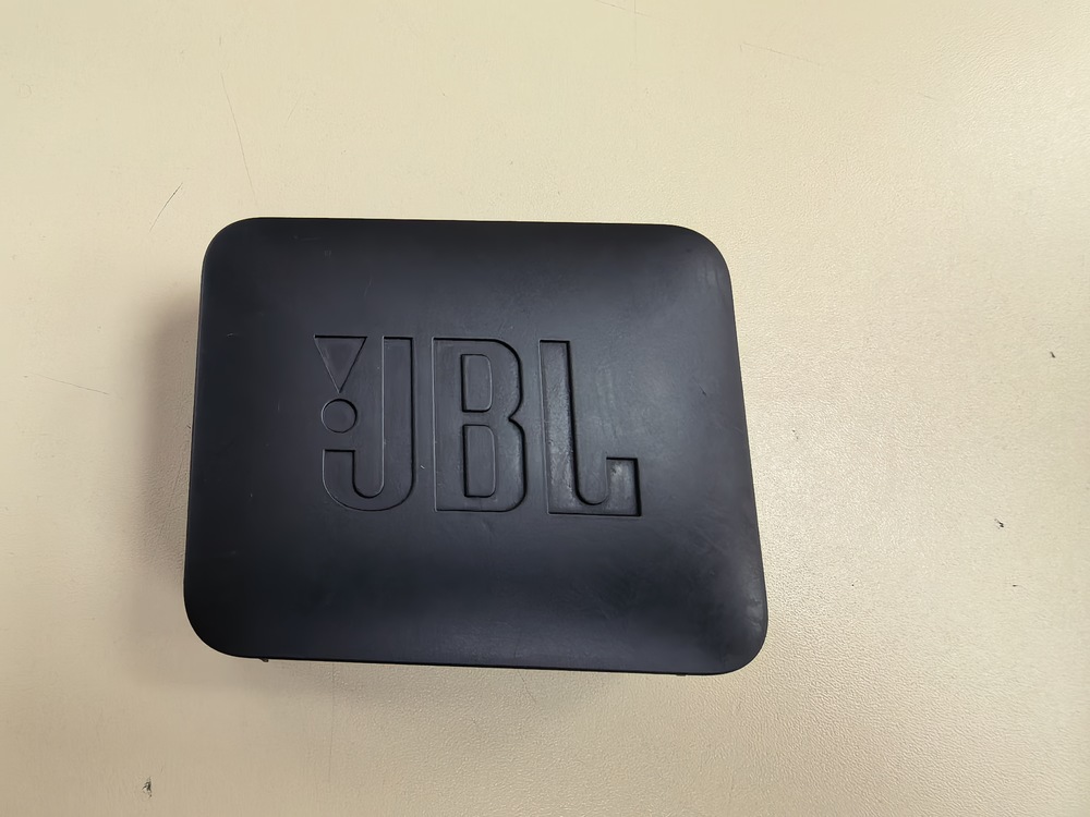 Портативная акустика JBL GO