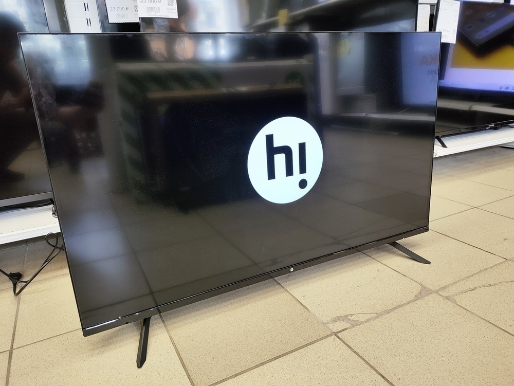 LED Телевизор HI VHIX-43F239MSA