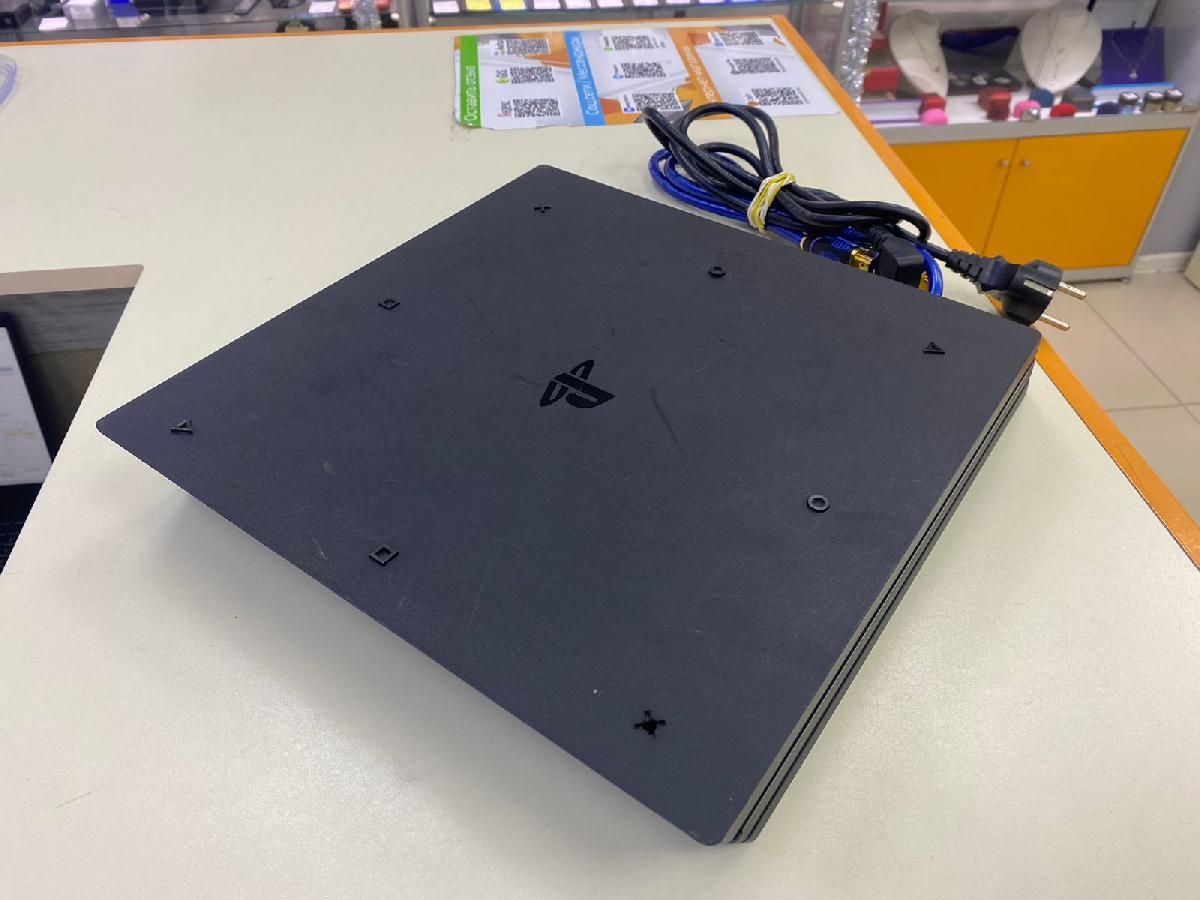 Игровая приставка PlayStation 4 Pro 1Tb