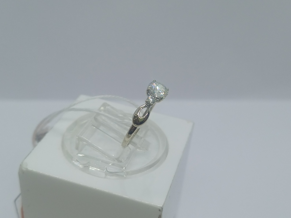 КОЛКМИ585 КОЛЬЦО С КАМНЯМИ (Au 585)