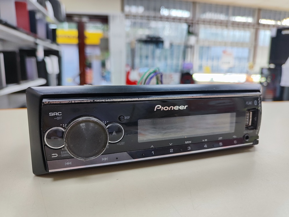 Автомагнитола Pioneer MVH-S510BT