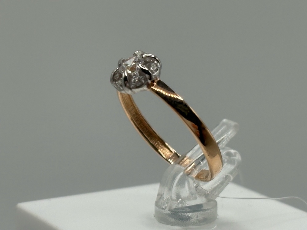 01-117850 КОЛЬЦО С КАМНЯМИ (Au 585)