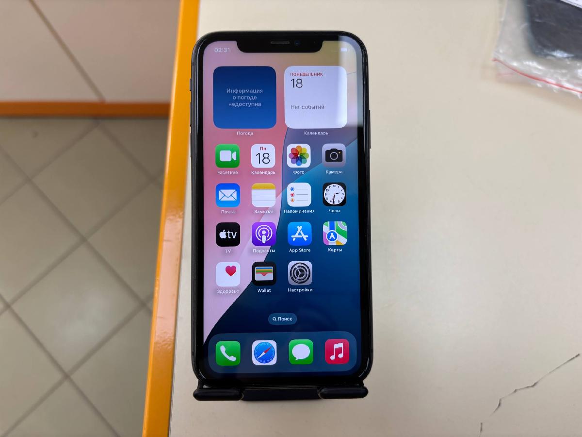 Смартфон Apple iPhone 11 64Gb
