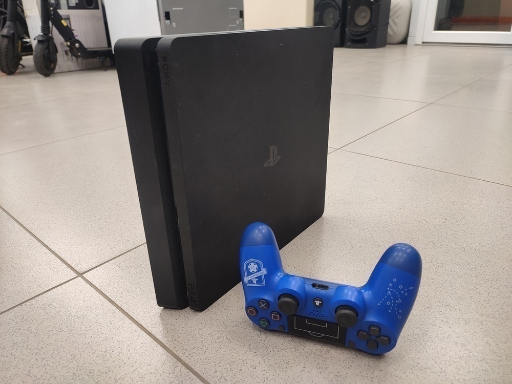 Игровая приставка PlayStation 4 Slim 500GB