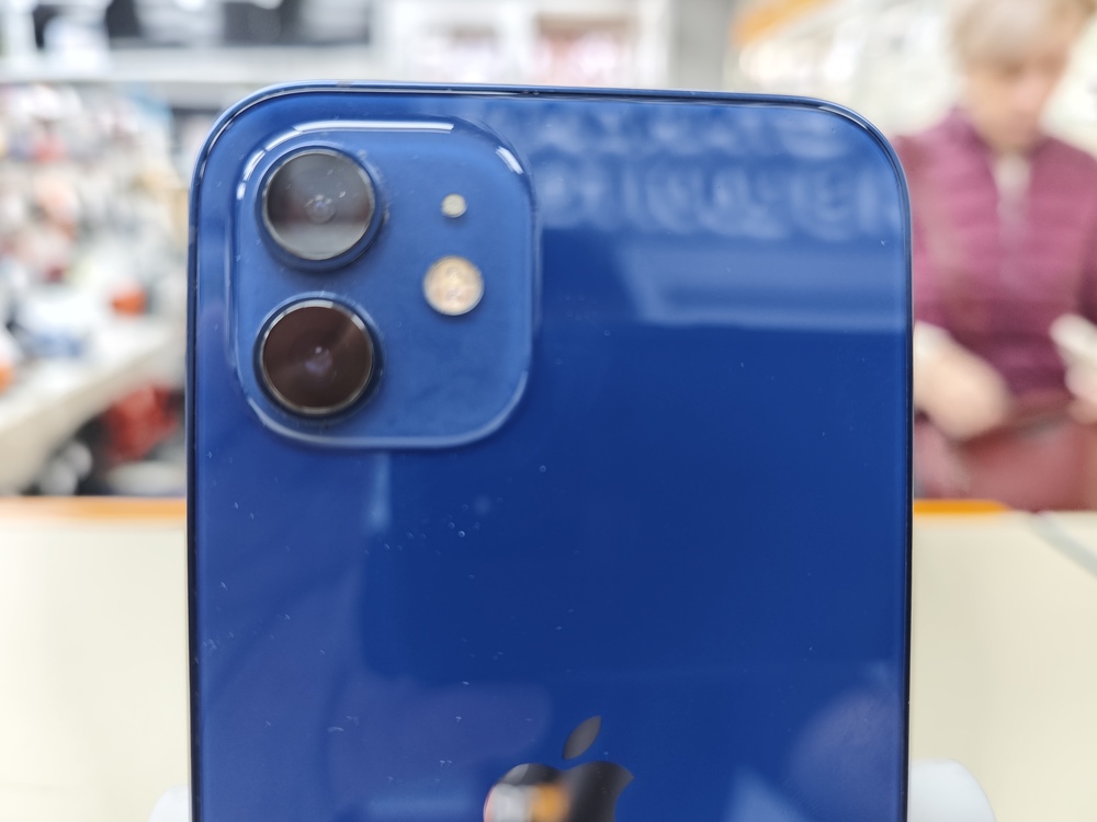 Смартфон Apple iPhone 12 128Gb