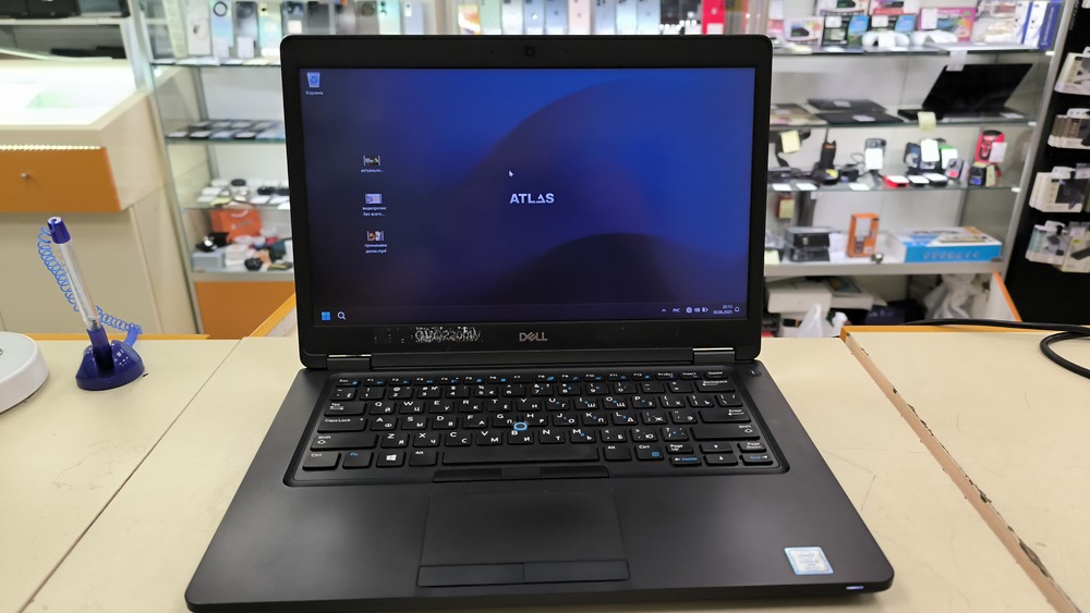 Ноутбук DELL Latitude 5490; Core i5-8350U, Intel UHD Graphics 620, 32 Гб, 256 Гб, Нет