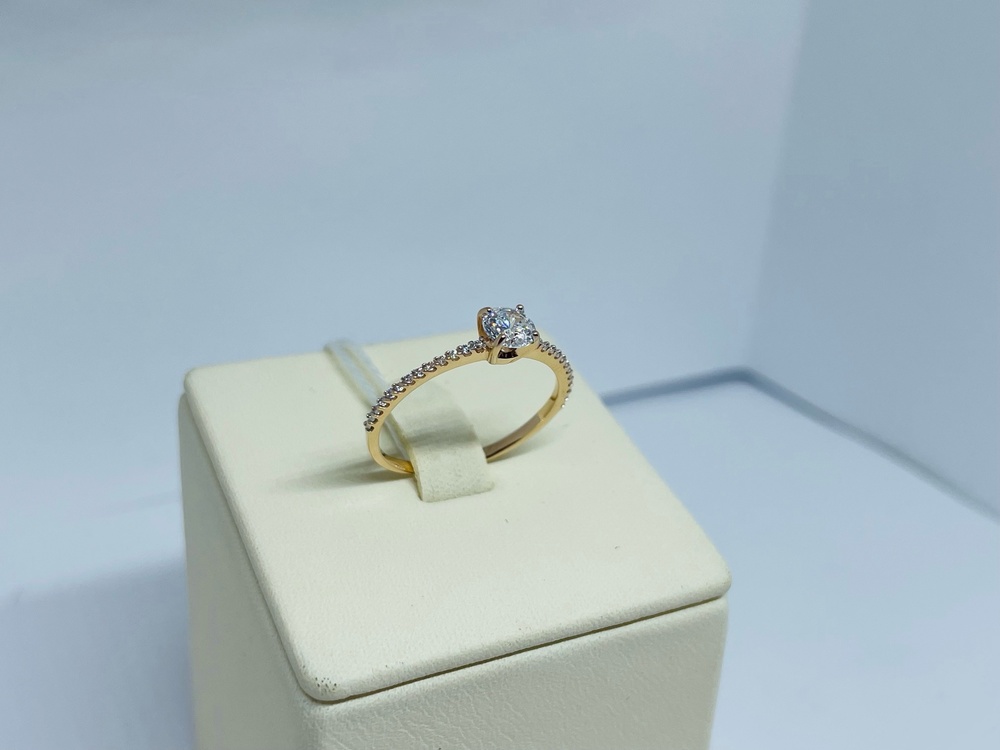 КОЛКМИ585 КОЛЬЦО С КАМНЯМИ (Au 585)