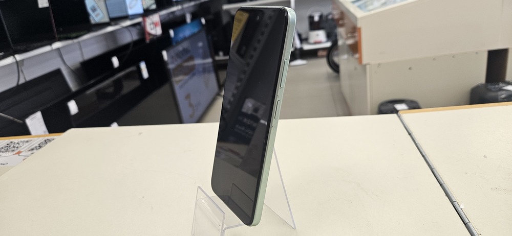 Смартфон Infinix HOT 50i 6/128
