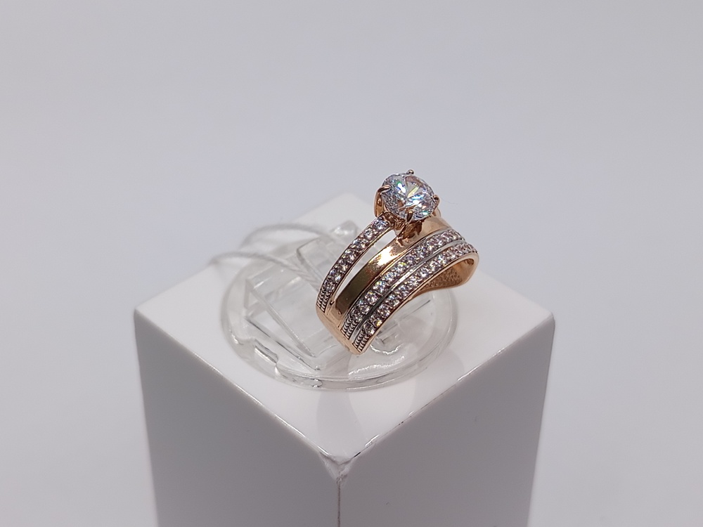 КОЛКМИ585 КОЛЬЦО С КАМНЯМИ (Au 585)