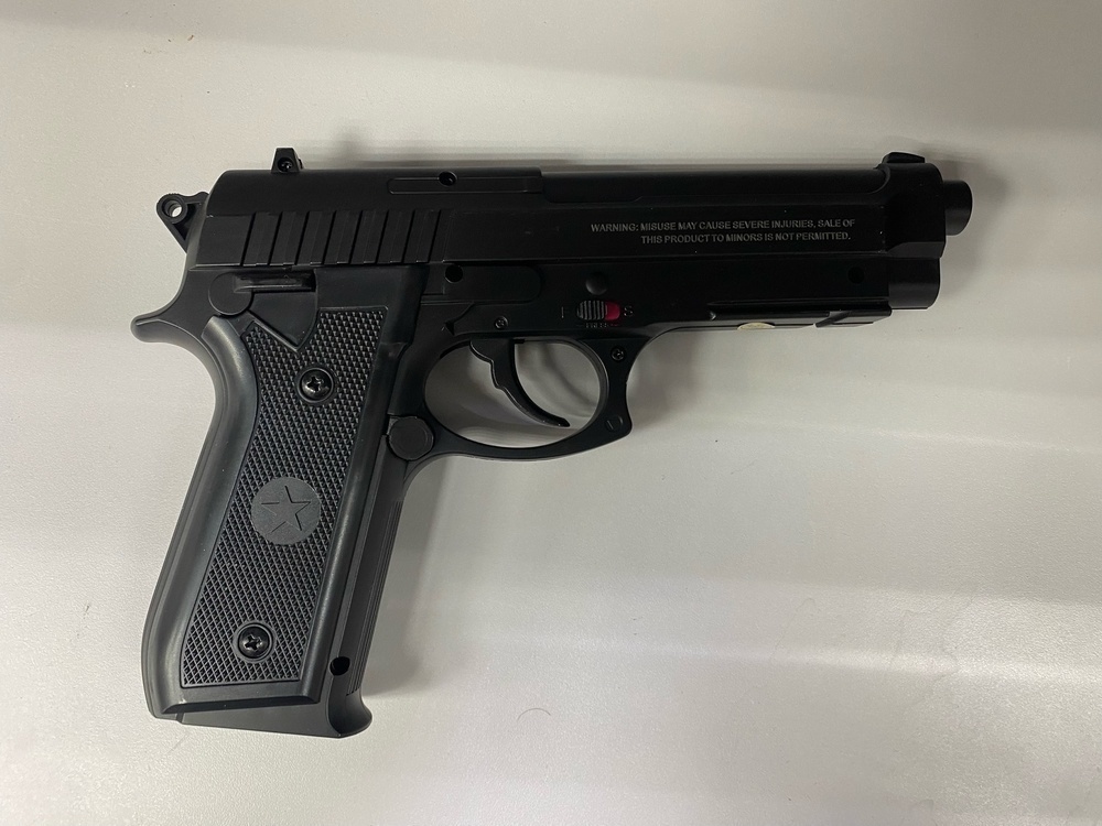 Пистолет пневматический Borner Beretta 92