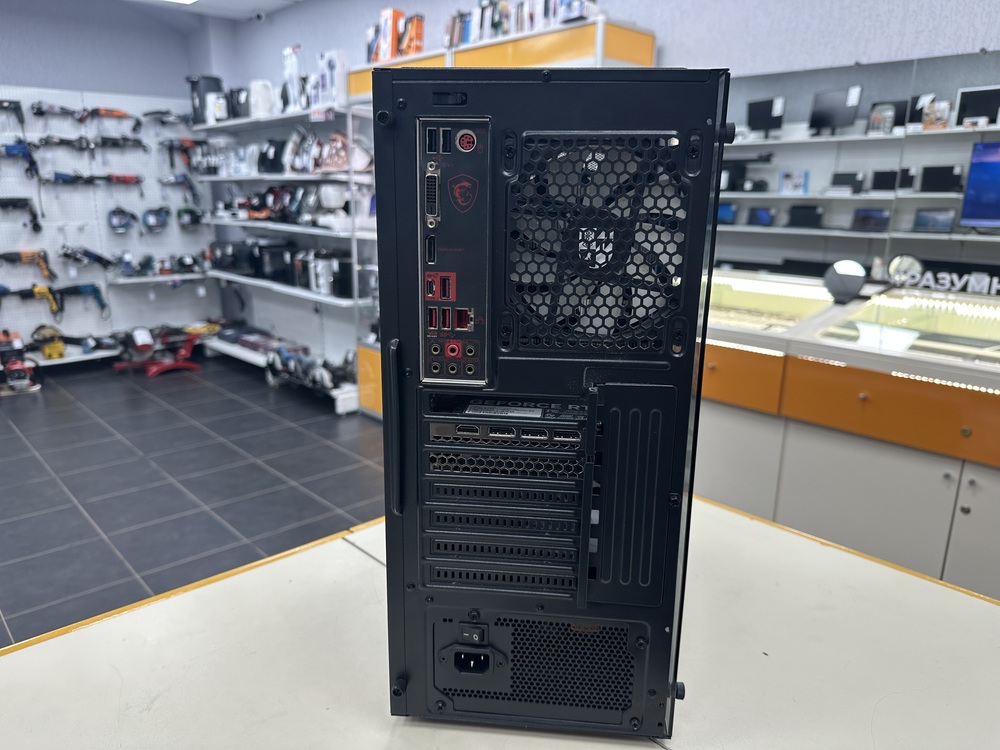 Системный блок Noname; Core i7-9700F, Geforce RTX 5060, 16 Гб, 750 Гб, Нет