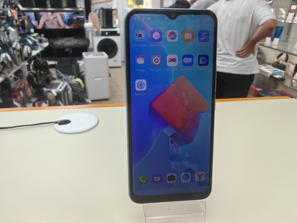 Смартфон Tecno Spark GO 2022 2/32