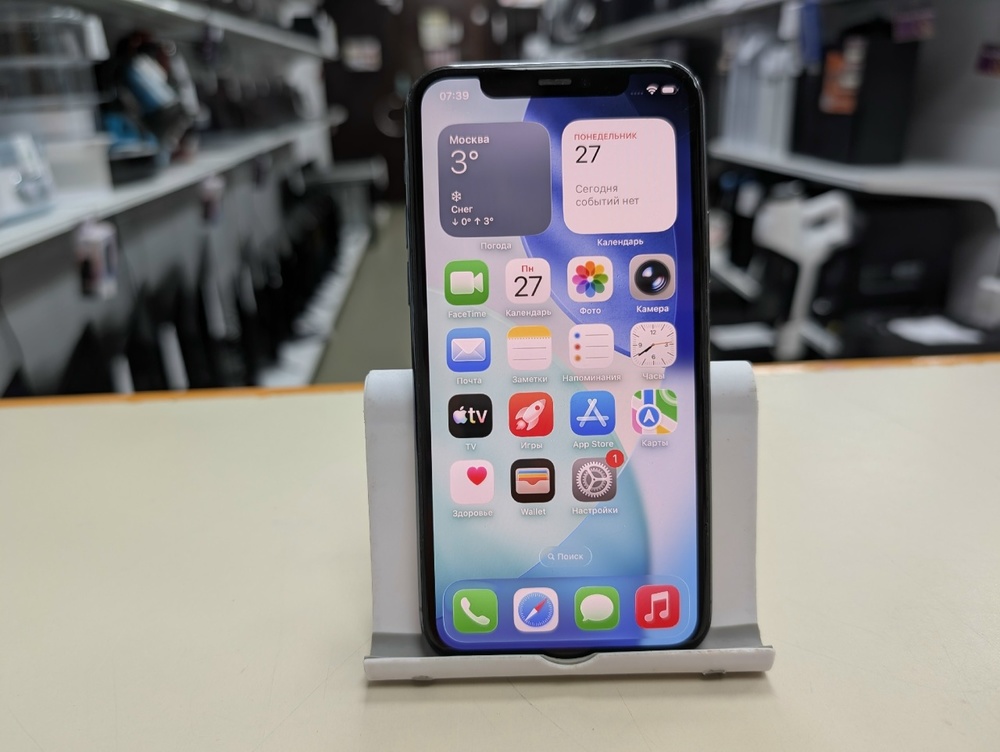 Смартфон Apple iPhone 11 Pro 64Gb