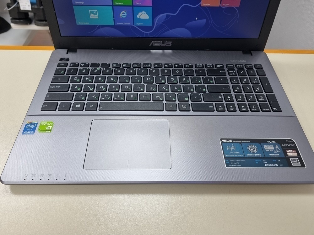 Ноутбук ASUS K550L; Core i5-4200U, GeForce GT 740M, 6 Гб, Нет, 1 Tb