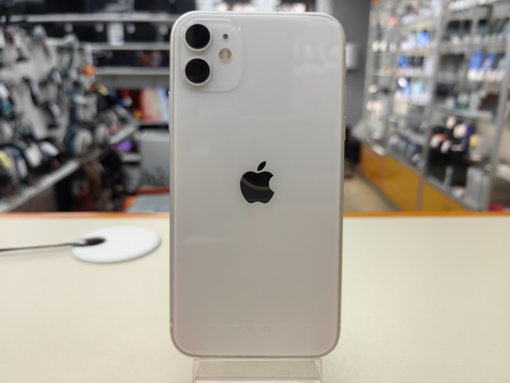 Смартфон Apple iPhone 11 128Gb
