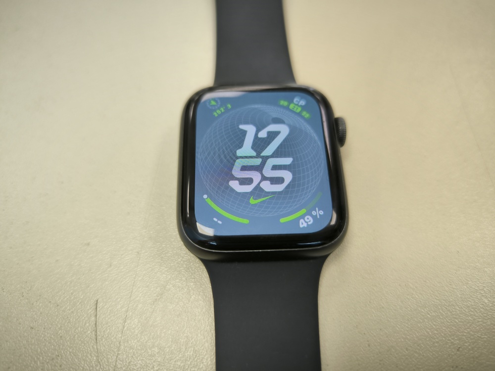 Смарт-часы Apple Watch Series 5 44 мм