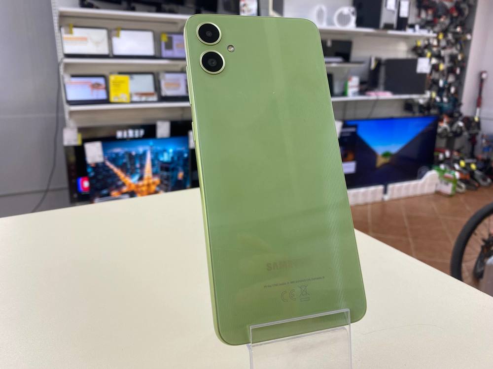 Смартфон Samsung Galaxy A05 4/64